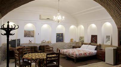 اتاق دو تخته دبل هتل خانه سه نیک یزد اتاق دو تخته دبل هتل خانه سه نیک یزد